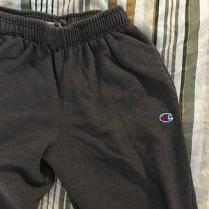 Champion- sweatpants in charcoal